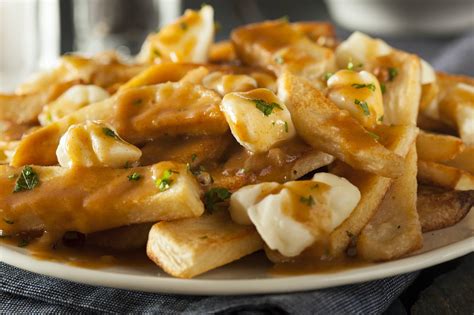 what is poutine made of.